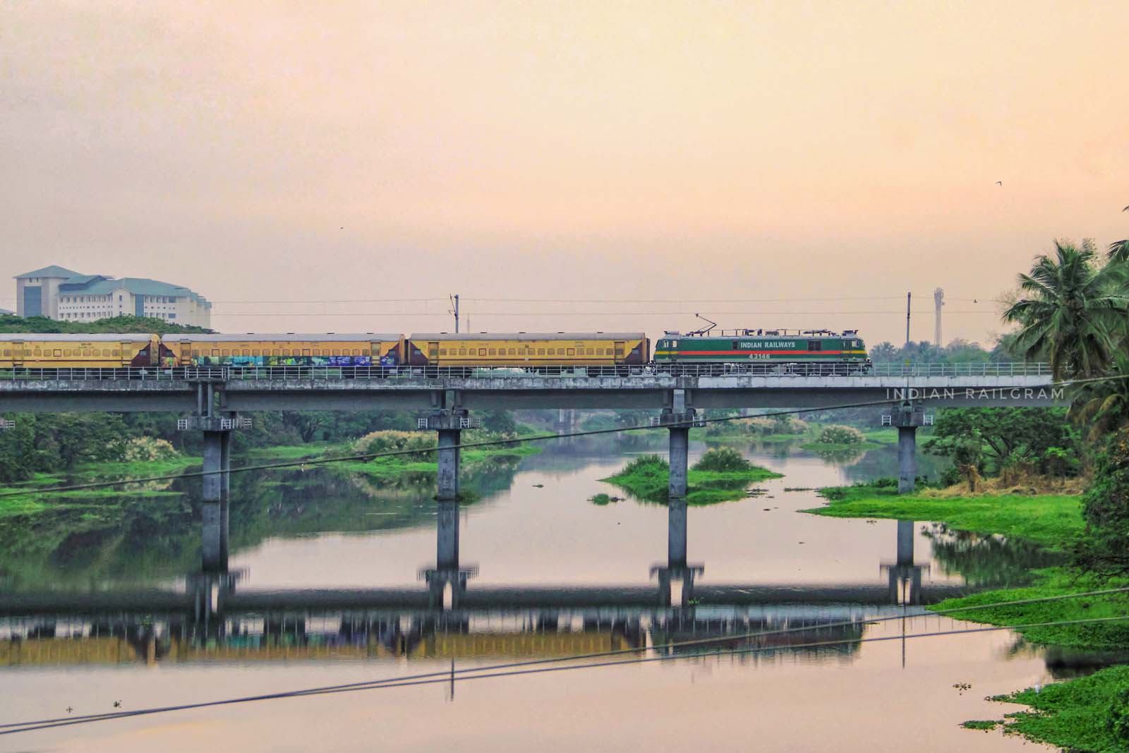 Indian Railways train photograph 34 by Ramnath Bhat